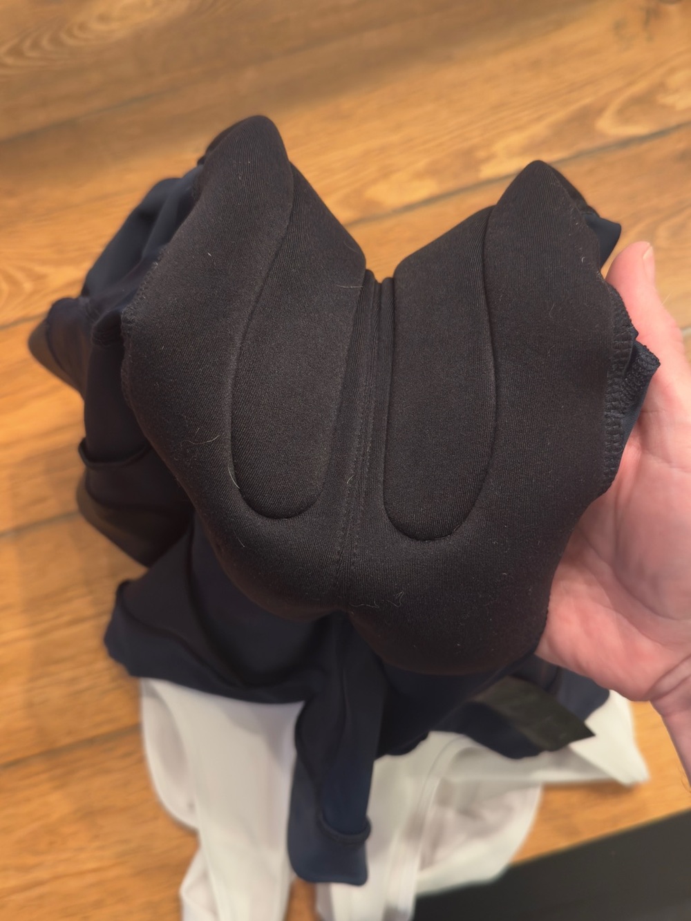 Rapha Navy Blue Cycling Bib Shorts with White Straps - Picture 4 of 8